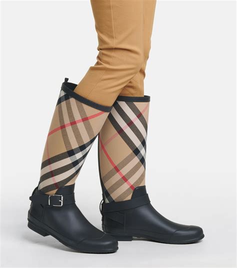 burberry house check rain boots size 7|Burberry rain boots overstock.